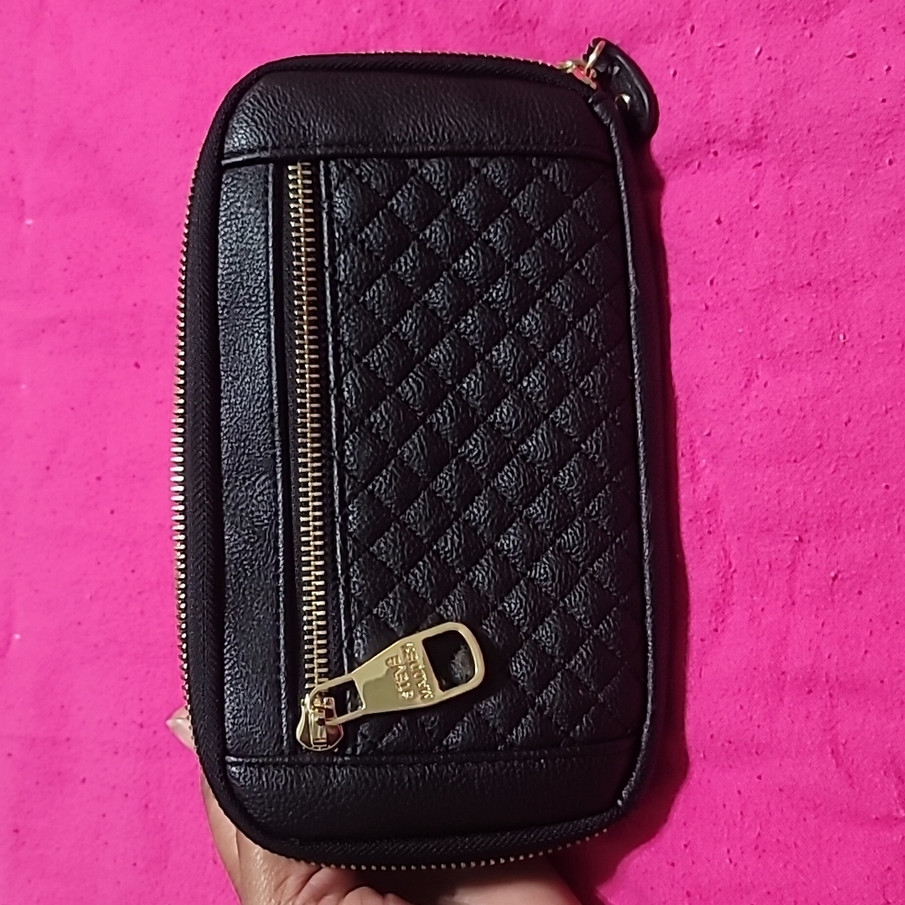 Steve Madden wallet